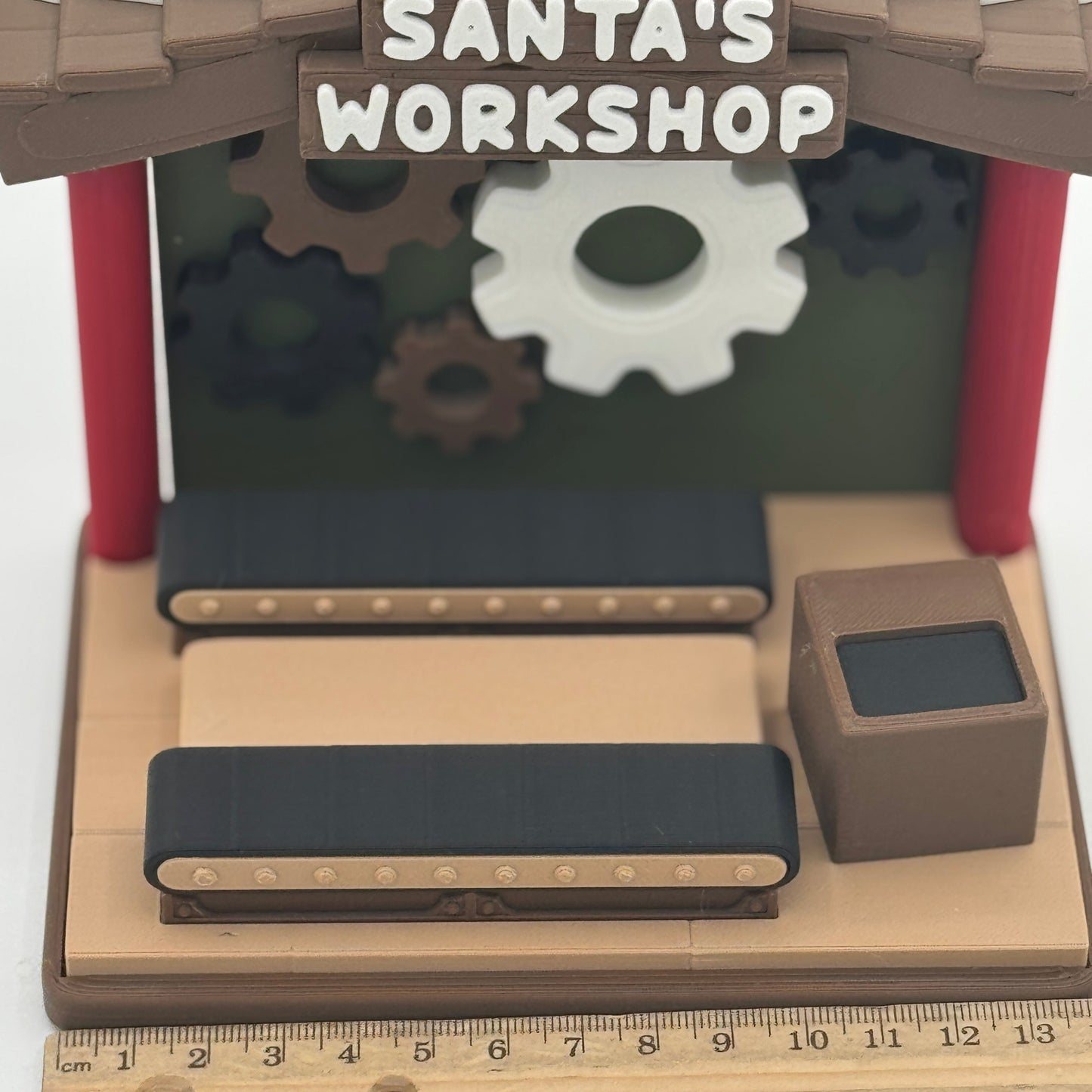 Santa’s Workshop – Mini 3D Play Scene (Elf, Gifts & Tiny Toys Included)