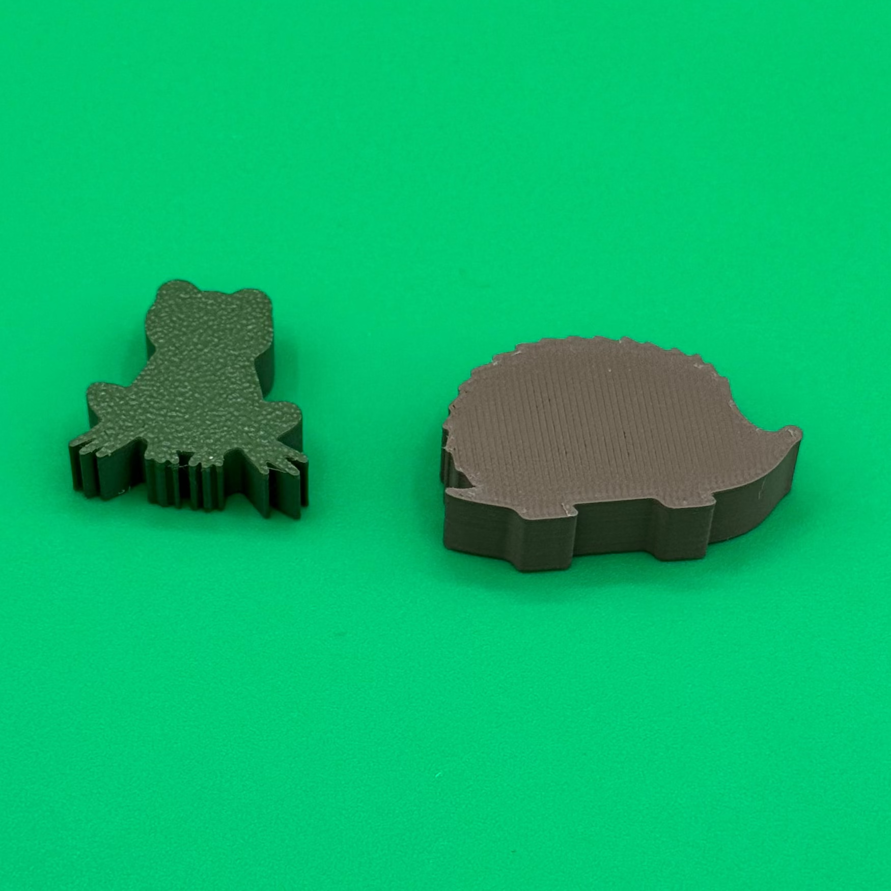 EXTRA Pets Frog & Hedgehog