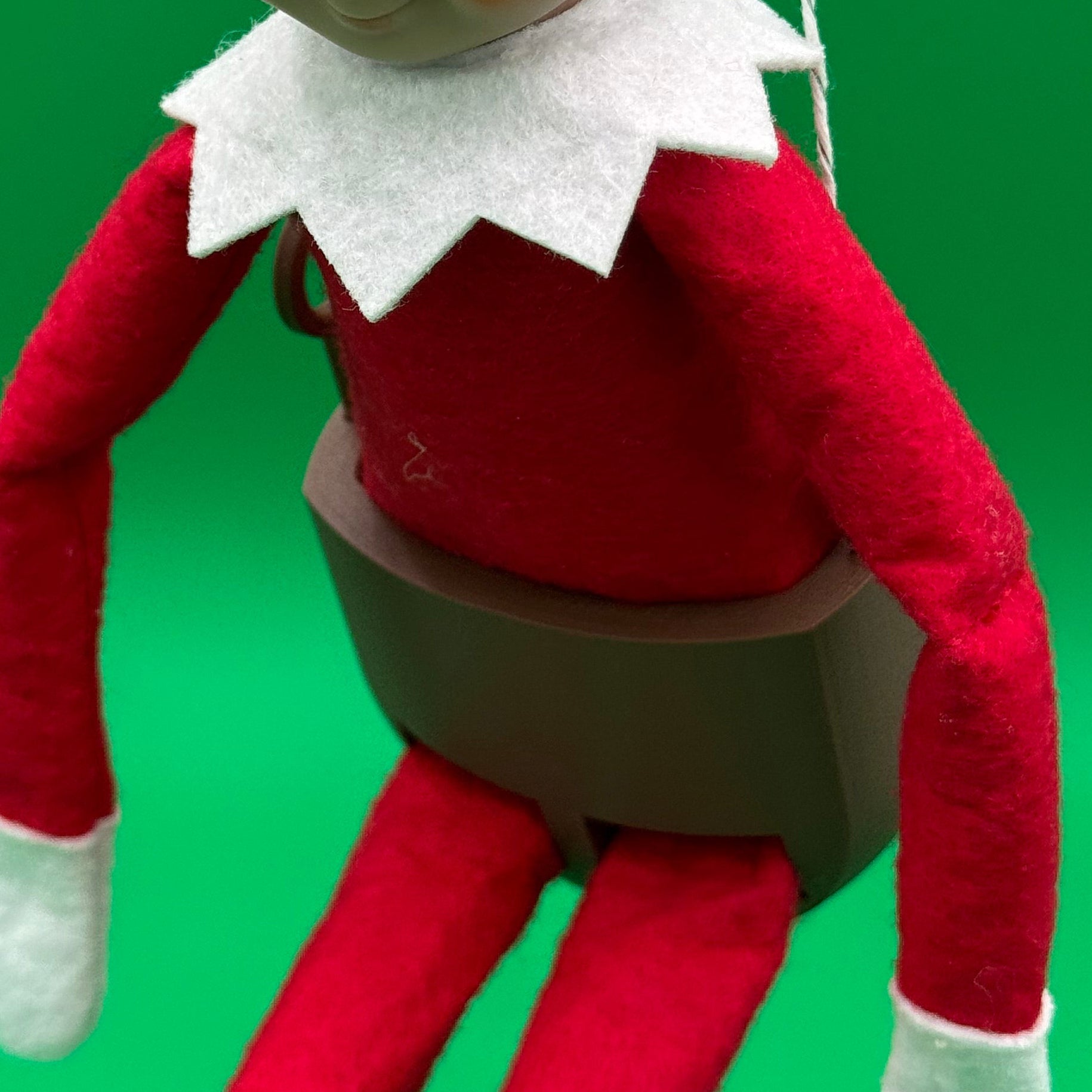 Elf-sized swing seat accessory – elf not included